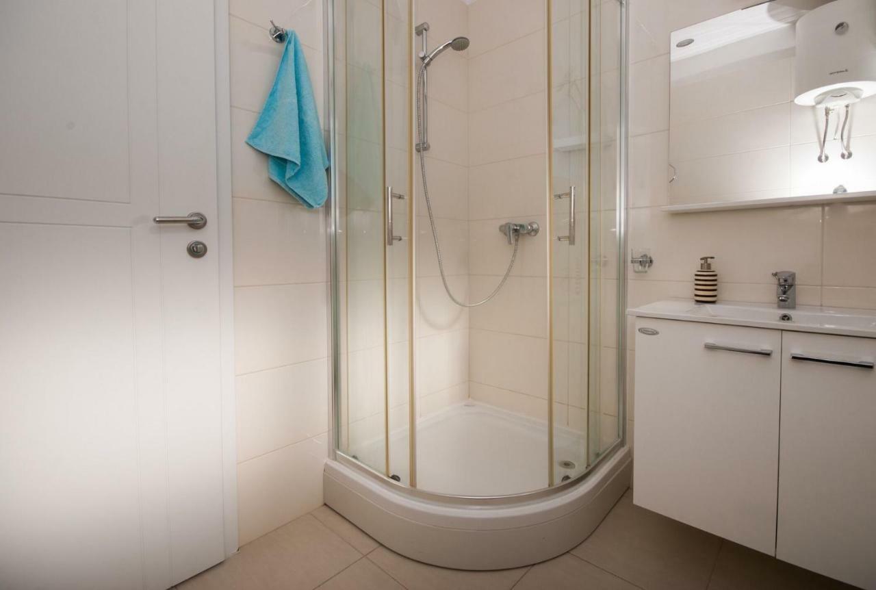 Apartment Adriatic - Saldun Trogir Buitenkant foto